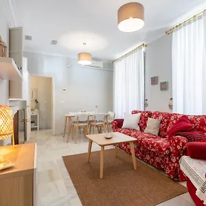 Apartamento Antigua Casa Típica Sevillana Rehabilitada En Casco Histórico, Sevilla